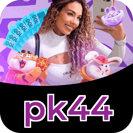 Comunidade Facebook pk44 mostrando posts, comentários e engajamento de membros